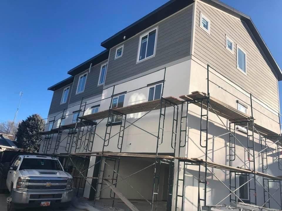 Gustavo's Construction, LLC