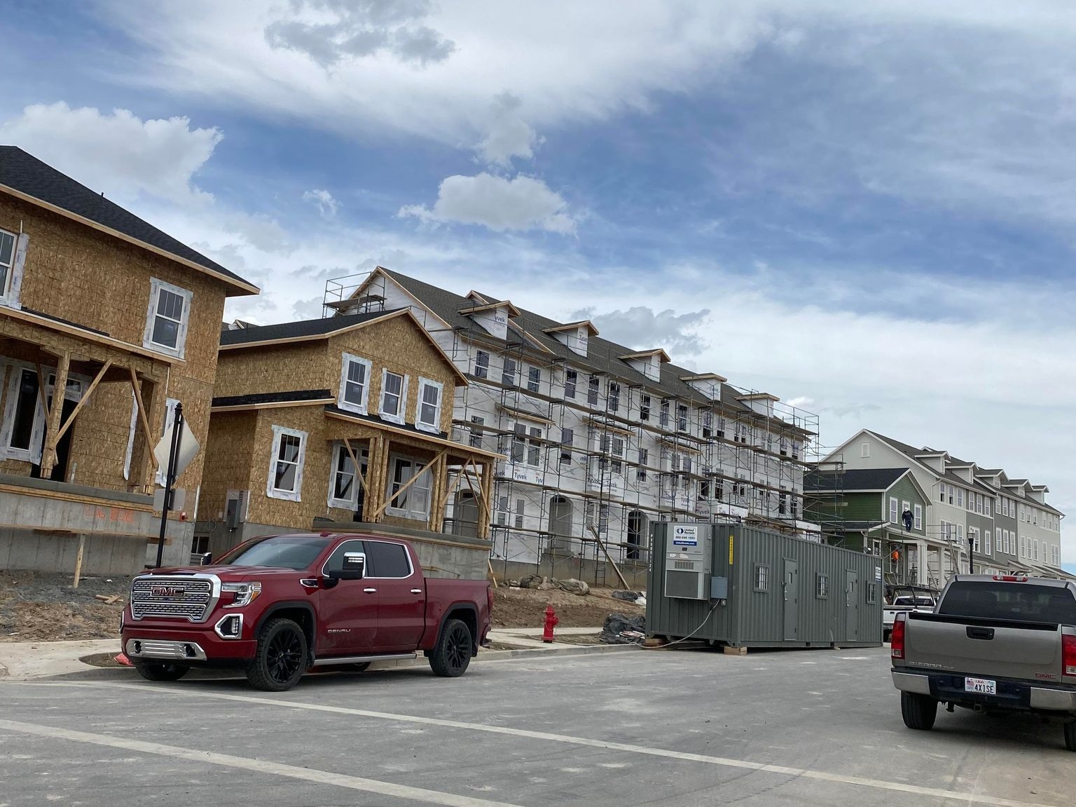 Gustavo's Construction, LLC