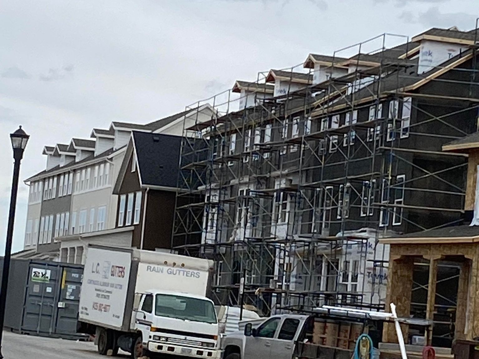 Gustavo's Construction, LLC
